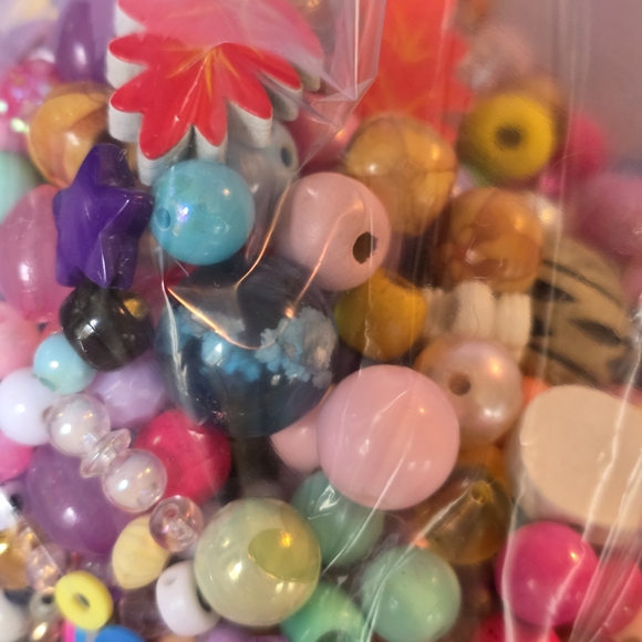 Multi-Color Craft Beads - Picture 2 of 7